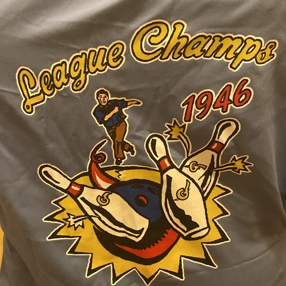 GAMEWORKS Las Vegas unisex vintage style bowling shirt! Size XL - Picture 1 of 8